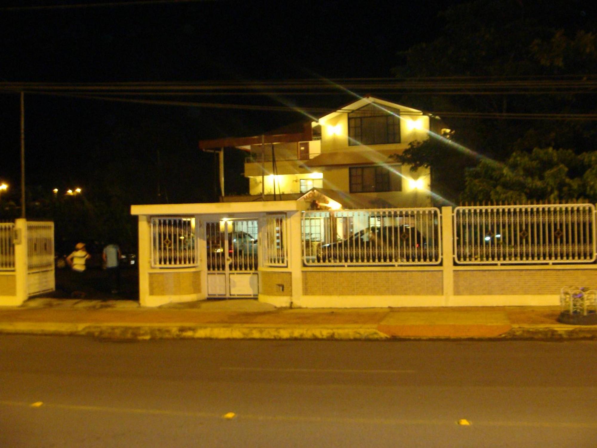 Hostal La Molienda 푸요 외부 사진